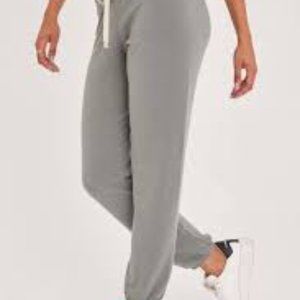 3/$15 Universal Thread Joggers